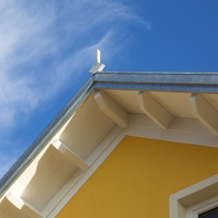 Dach-Detail am First